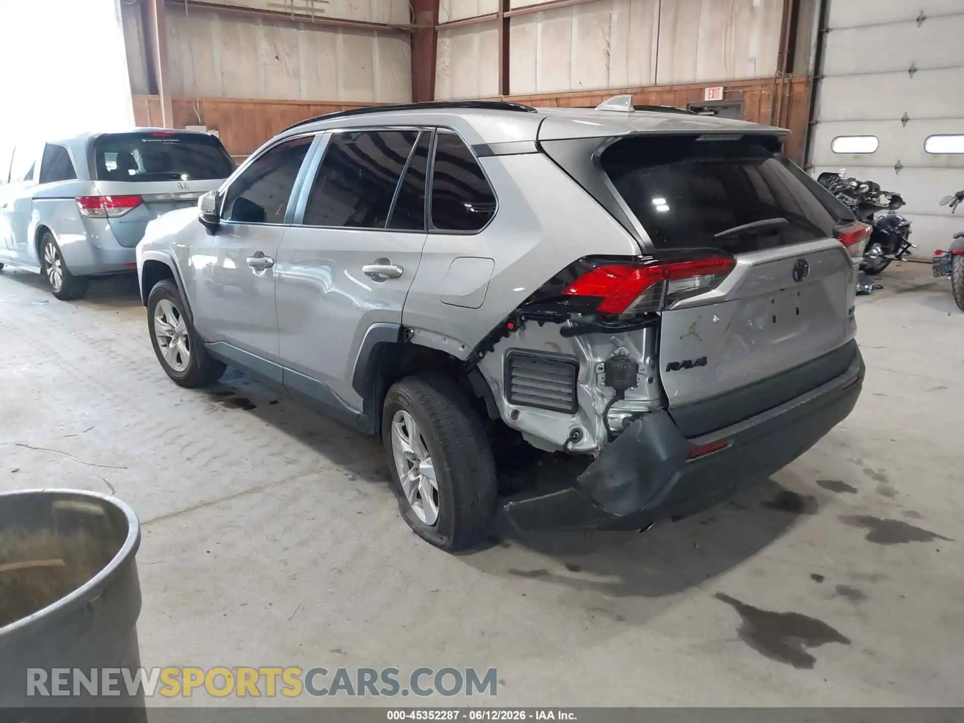 3 Photograph of a damaged car 2T3P1RFV3MC234607 TOYOTA RAV4 2021