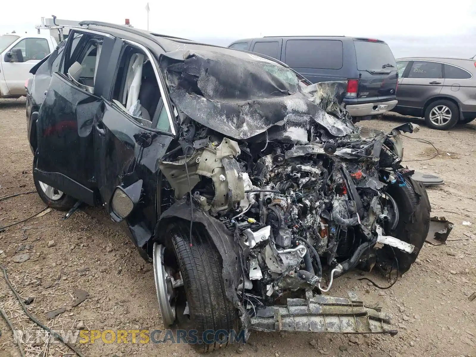 1 Фотография поврежденного автомобиля 2T3P1RFV3MW140502 TOYOTA RAV4 2021