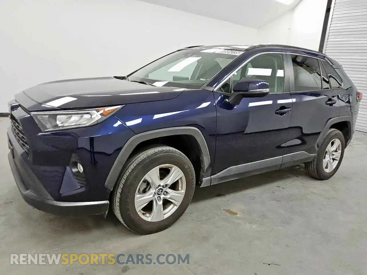 1 Фотография поврежденного автомобиля 2T3P1RFV3MW161382 TOYOTA RAV4 2021