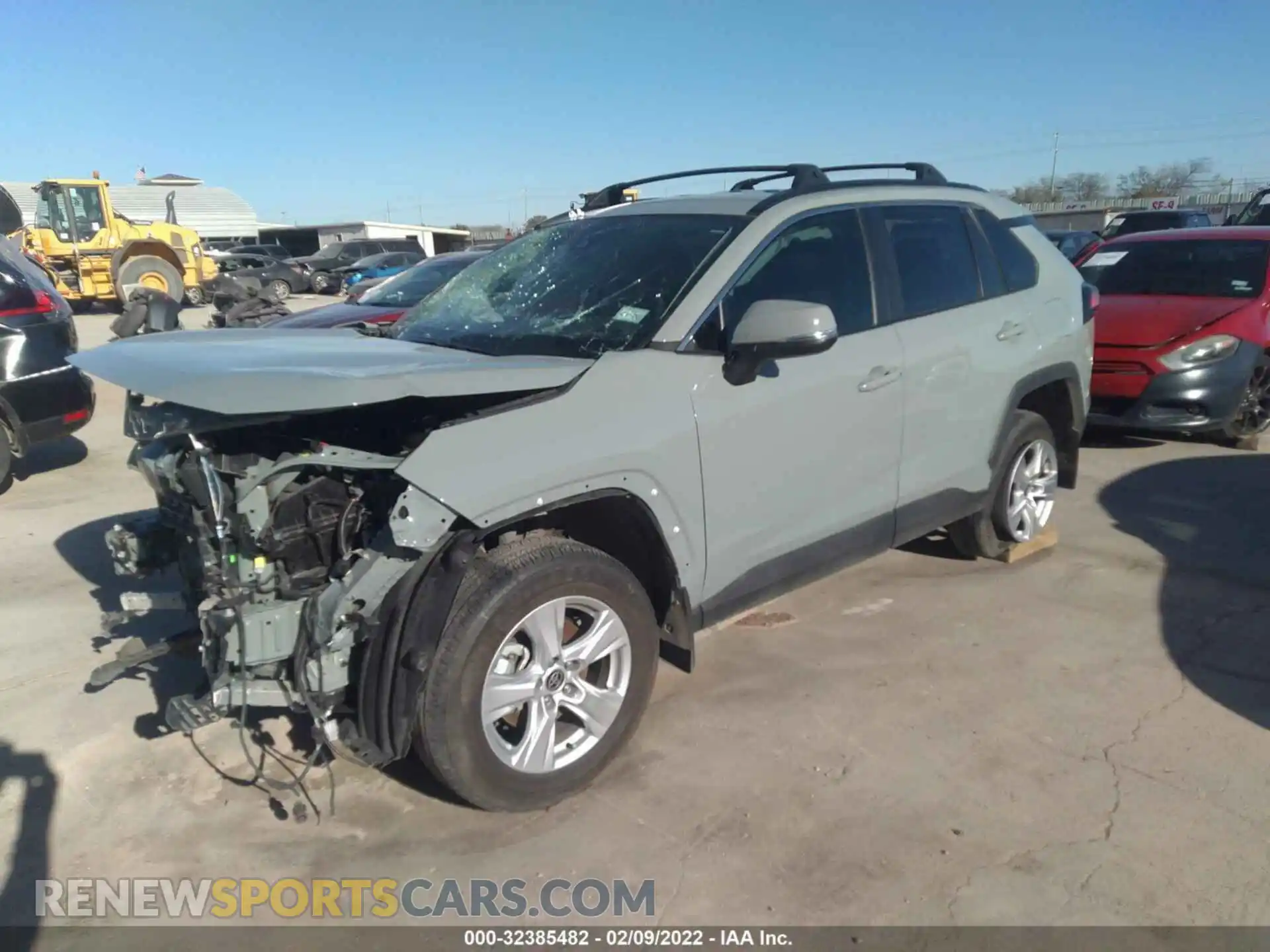 2 Photograph of a damaged car 2T3P1RFV3MW173449 TOYOTA RAV4 2021