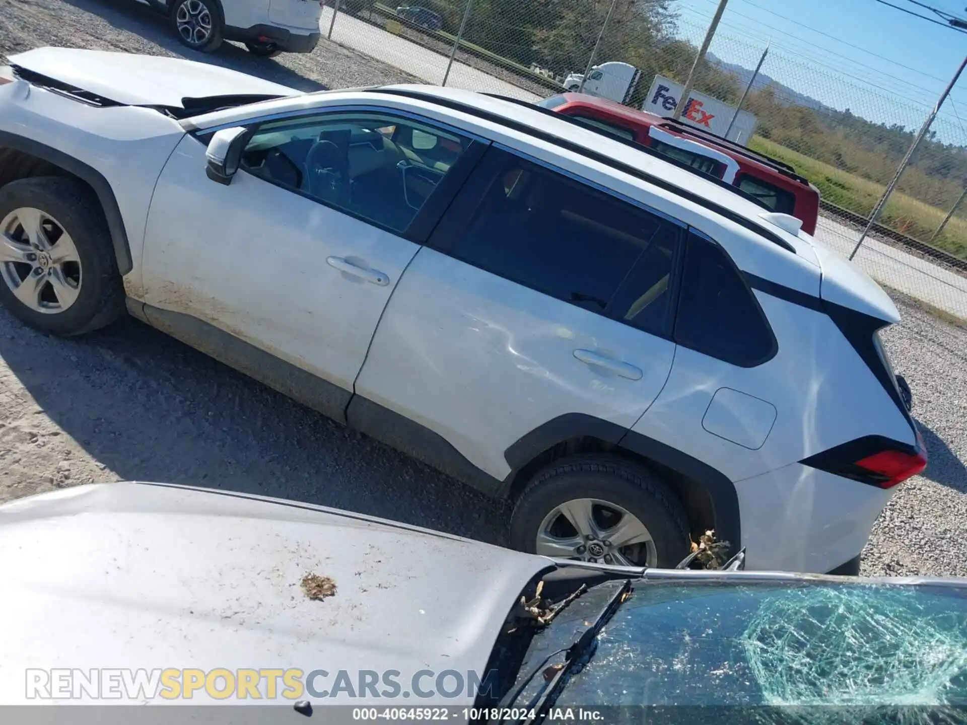 3 Photograph of a damaged car 2T3P1RFV3MW180711 TOYOTA RAV4 2021