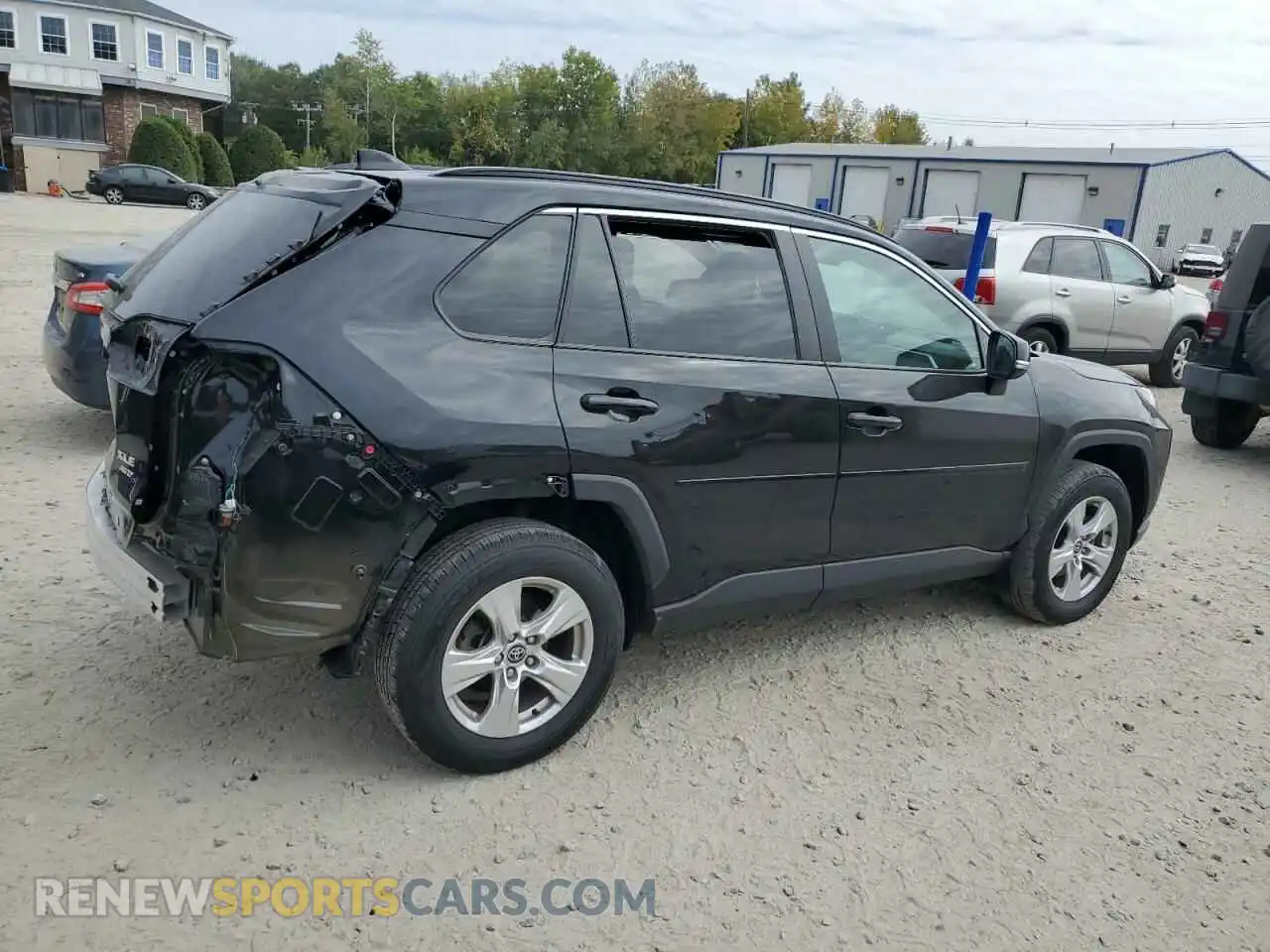 3 Photograph of a damaged car 2T3P1RFV3MW197296 TOYOTA RAV4 2021