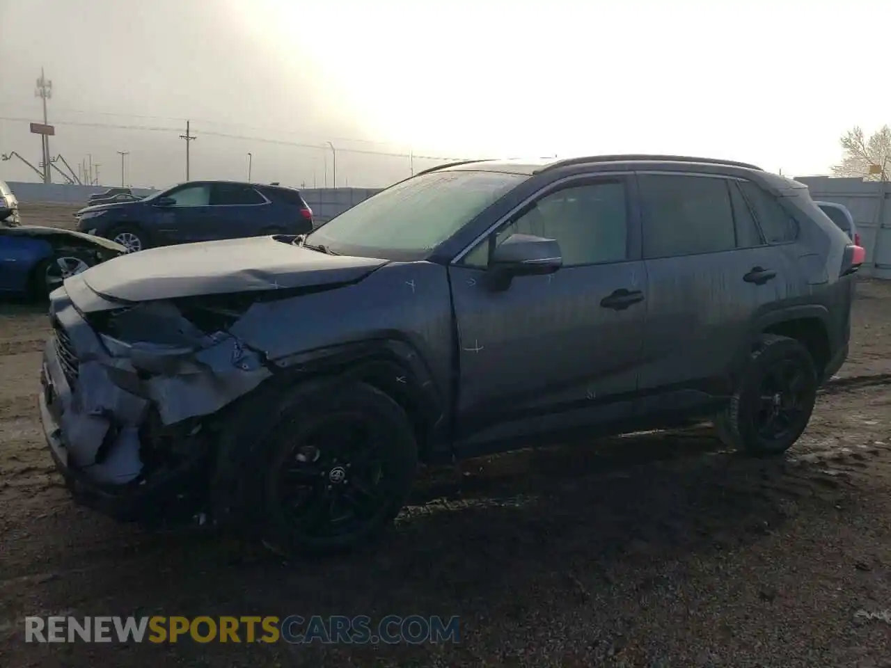 1 Photograph of a damaged car 2T3P1RFV3MW211374 TOYOTA RAV4 2021