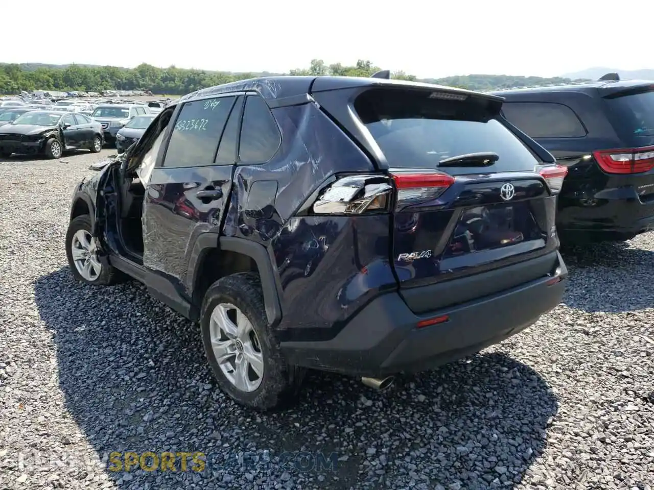 3 Photograph of a damaged car 2T3P1RFV3MW213707 TOYOTA RAV4 2021