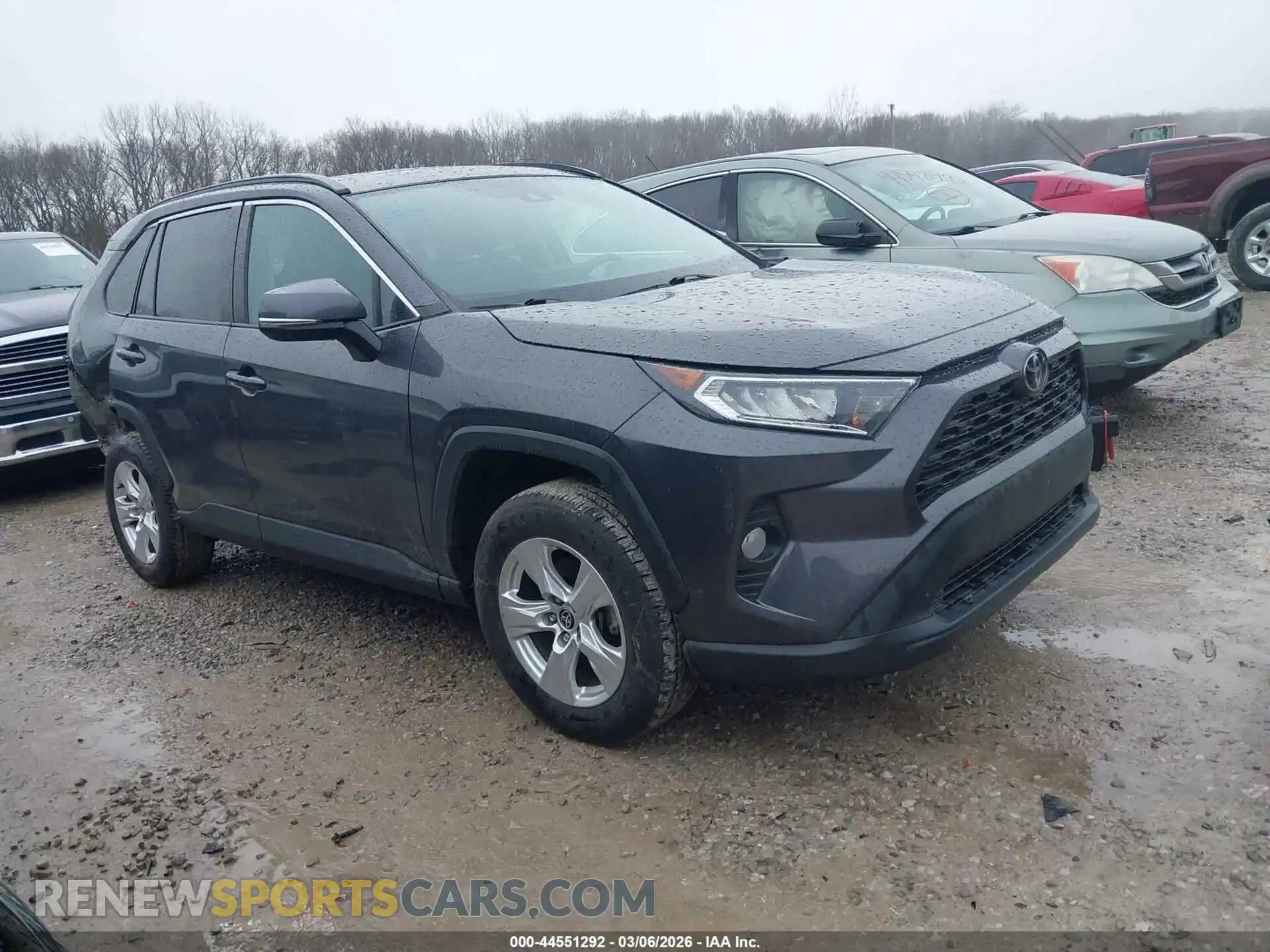 1 Photograph of a damaged car 2T3P1RFV3MW245380 TOYOTA RAV4 2021