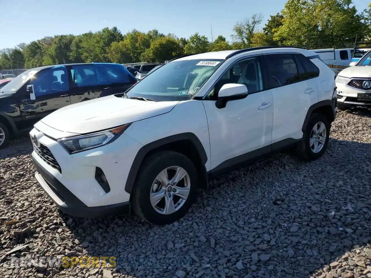 1 Photograph of a damaged car 2T3P1RFV4MC183327 TOYOTA RAV4 2021