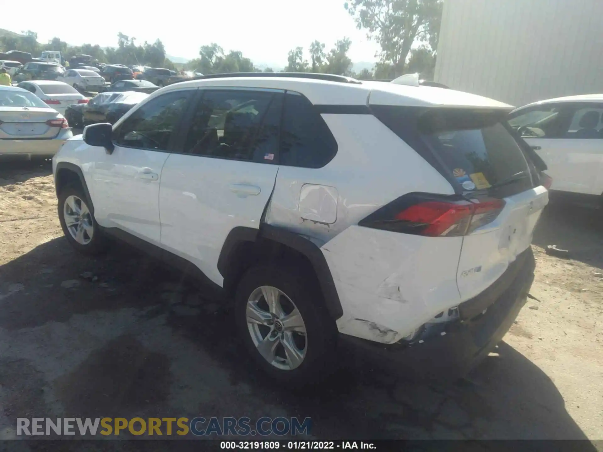 3 Photograph of a damaged car 2T3P1RFV4MC208789 TOYOTA RAV4 2021