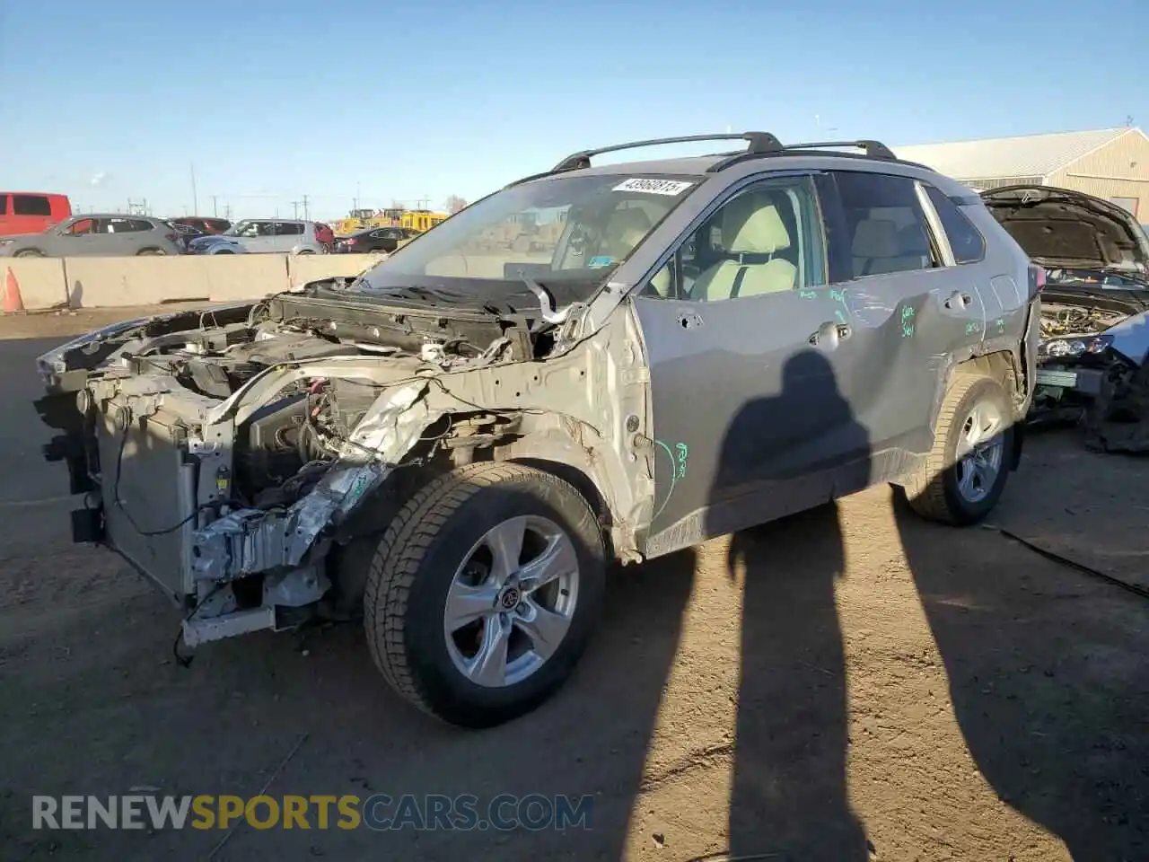 1 Photograph of a damaged car 2T3P1RFV4MC210056 TOYOTA RAV4 2021