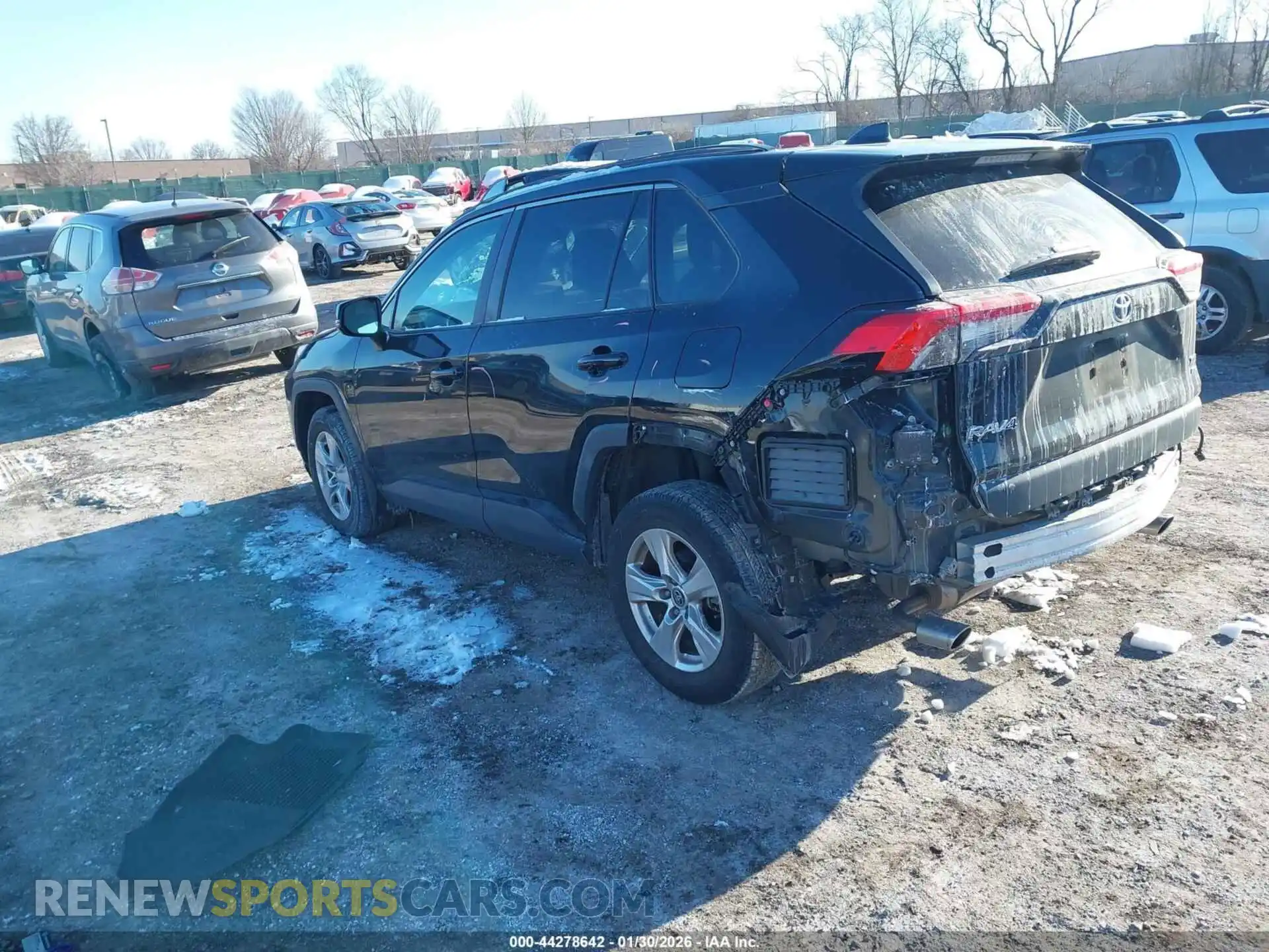 3 Photograph of a damaged car 2T3P1RFV4MC237886 TOYOTA RAV4 2021