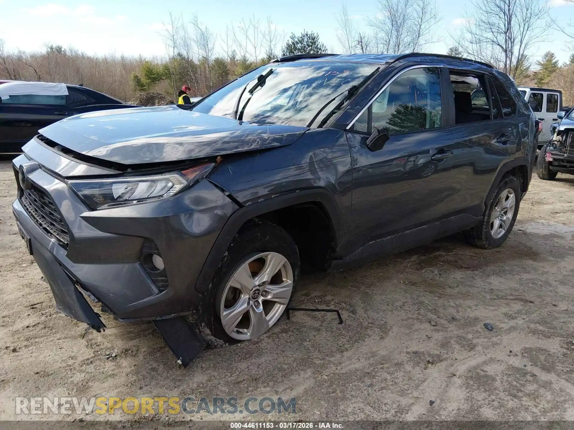 2 Photograph of a damaged car 2T3P1RFV4MC256177 TOYOTA RAV4 2021