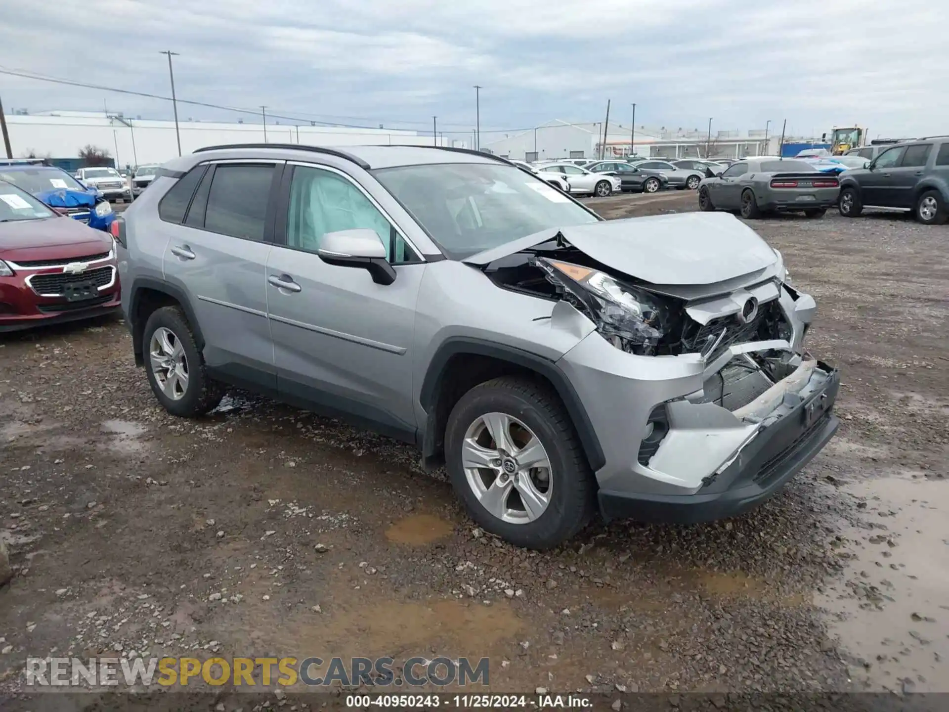 1 Photograph of a damaged car 2T3P1RFV4MW149788 TOYOTA RAV4 2021