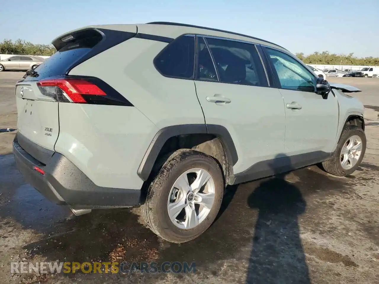 3 Photograph of a damaged car 2T3P1RFV4MW177798 TOYOTA RAV4 2021