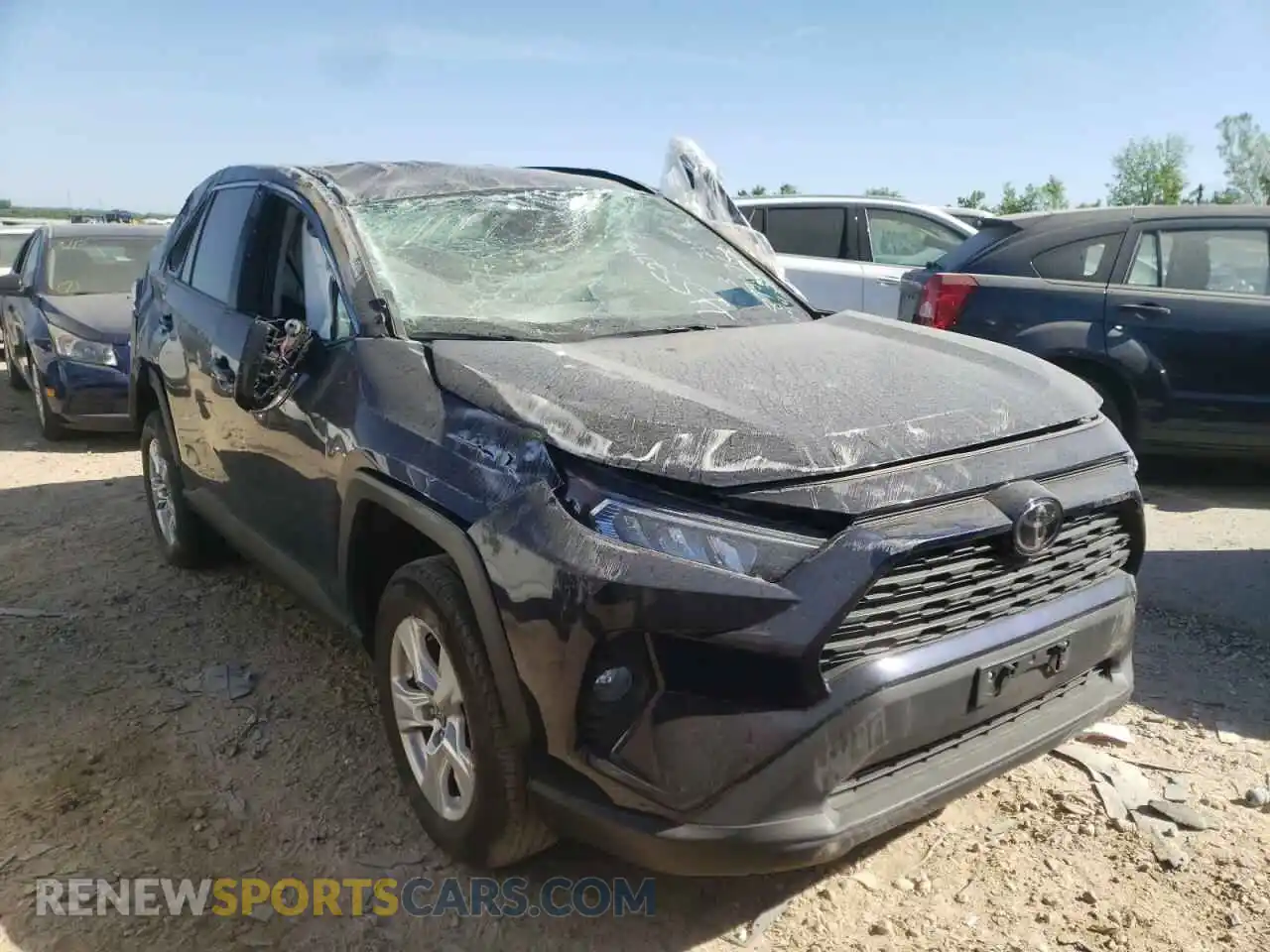 1 Photograph of a damaged car 2T3P1RFV4MW186081 TOYOTA RAV4 2021