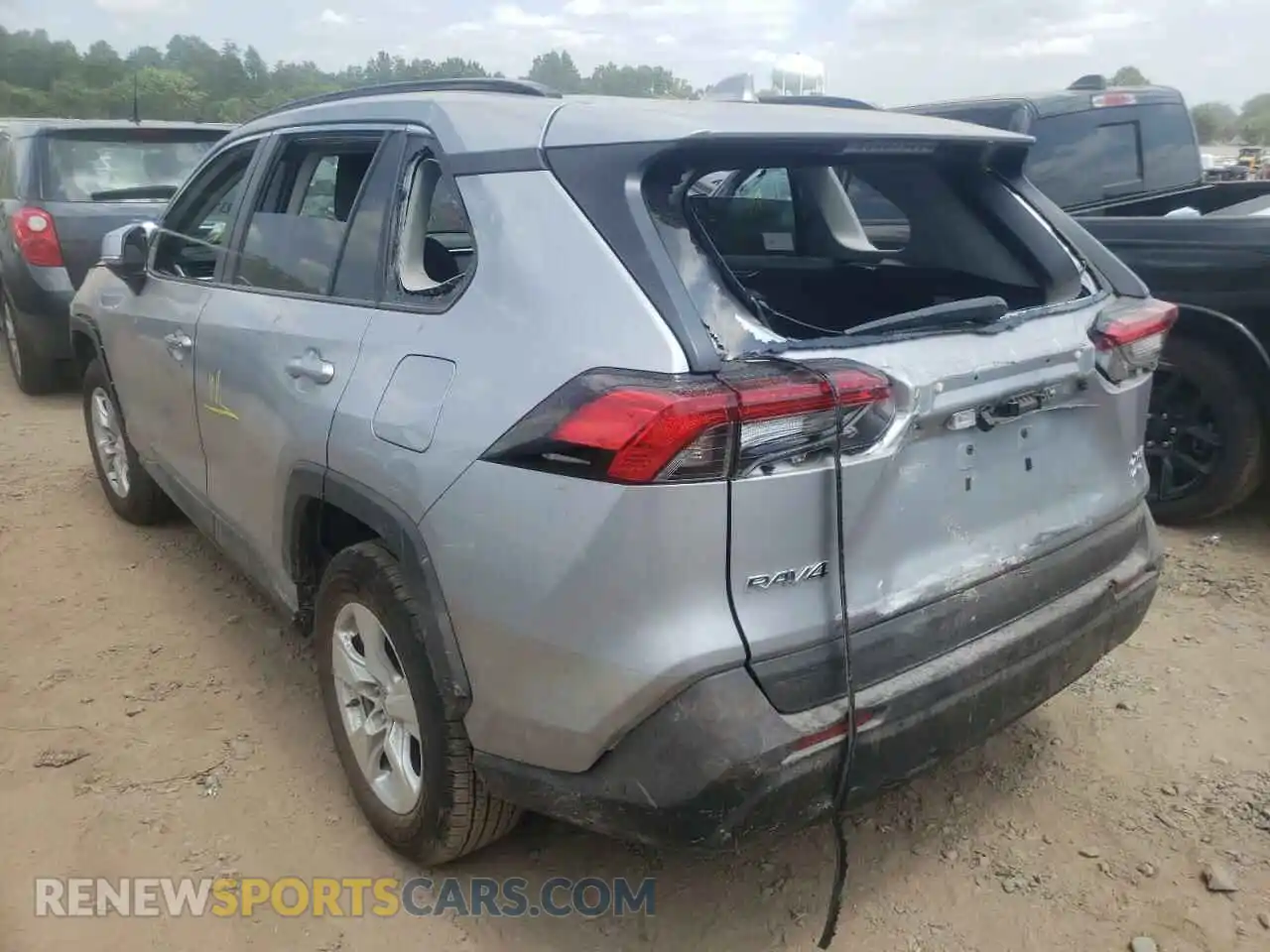 3 Photograph of a damaged car 2T3P1RFV4MW201100 TOYOTA RAV4 2021