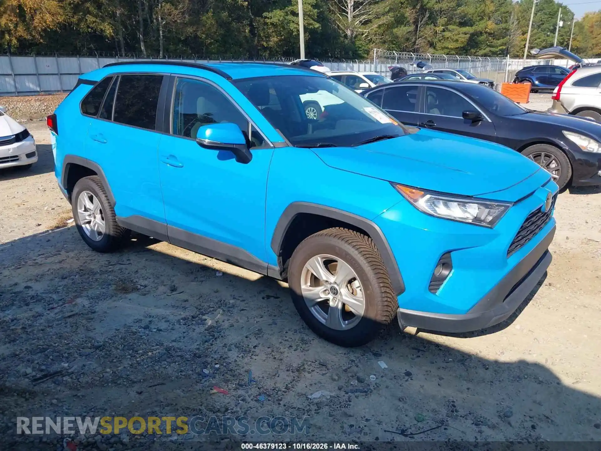 1 Photograph of a damaged car 2T3P1RFV4MW210959 TOYOTA RAV4 2021