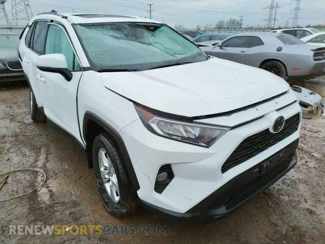 1 Photograph of a damaged car 2T3P1RFV5MC156265 TOYOTA RAV4 2021