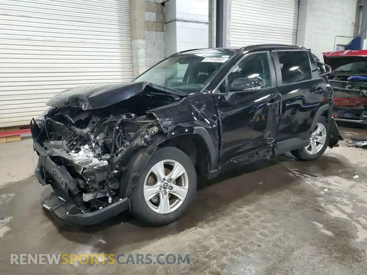 1 Photograph of a damaged car 2T3P1RFV5MC166827 TOYOTA RAV4 2021