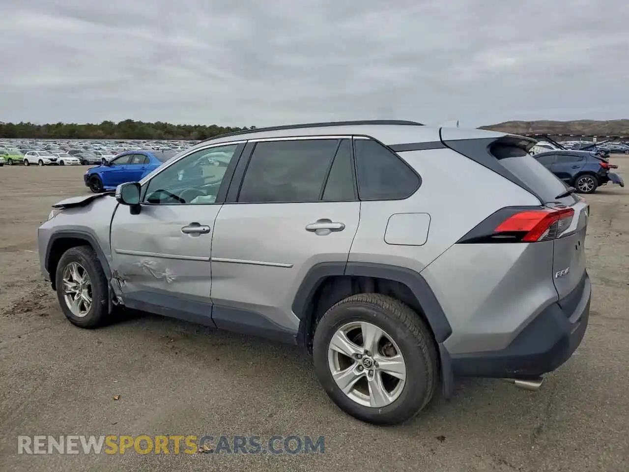 2 Photograph of a damaged car 2T3P1RFV5MC192845 TOYOTA RAV4 2021
