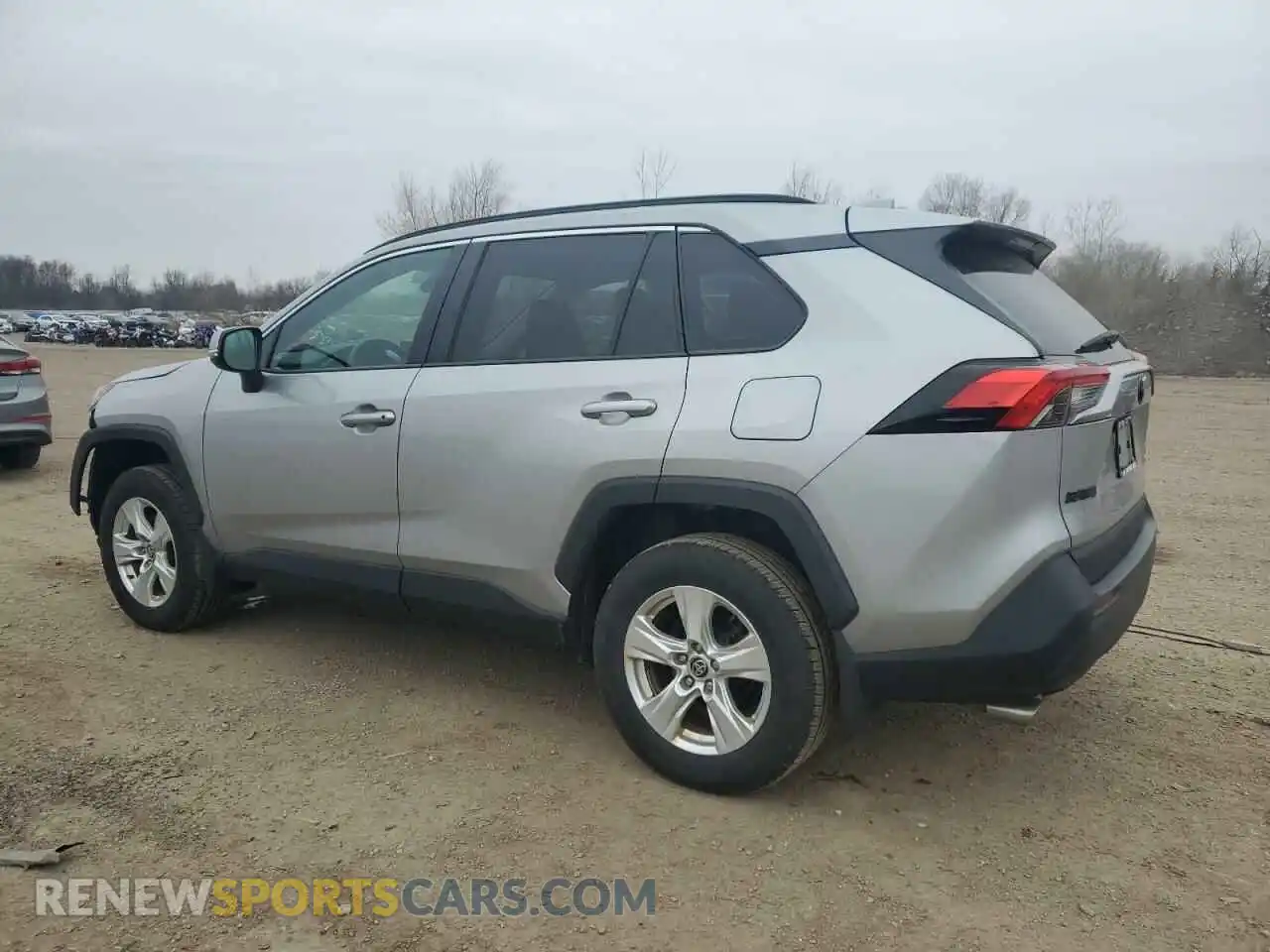 2 Photograph of a damaged car 2T3P1RFV5MC215038 TOYOTA RAV4 2021