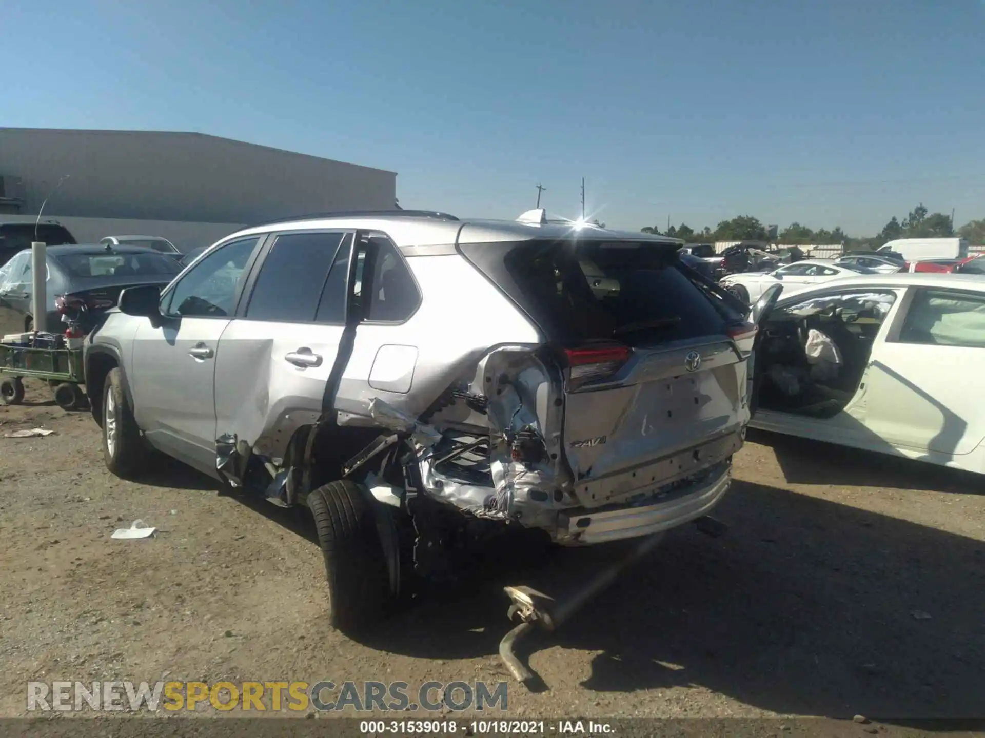 3 Photograph of a damaged car 2T3P1RFV5MW142896 TOYOTA RAV4 2021
