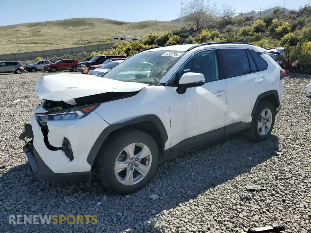 1 Photograph of a damaged car 2T3P1RFV5MW162159 TOYOTA RAV4 2021