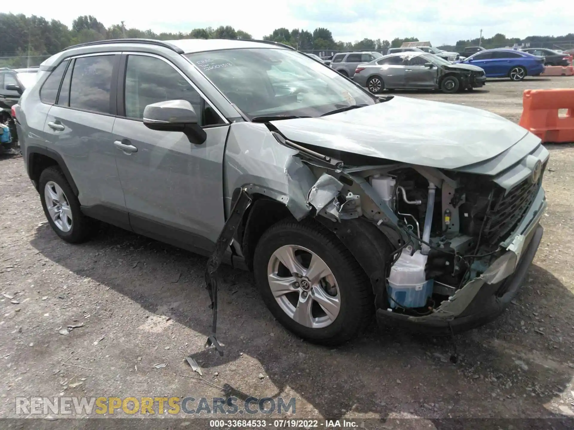 1 Photograph of a damaged car 2T3P1RFV5MW179432 TOYOTA RAV4 2021