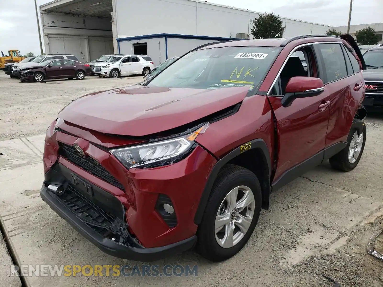 2 Photograph of a damaged car 2T3P1RFV5MW190706 TOYOTA RAV4 2021