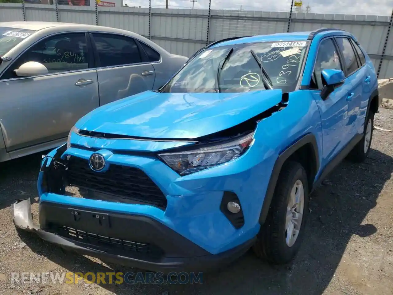 2 Photograph of a damaged car 2T3P1RFV5MW212011 TOYOTA RAV4 2021
