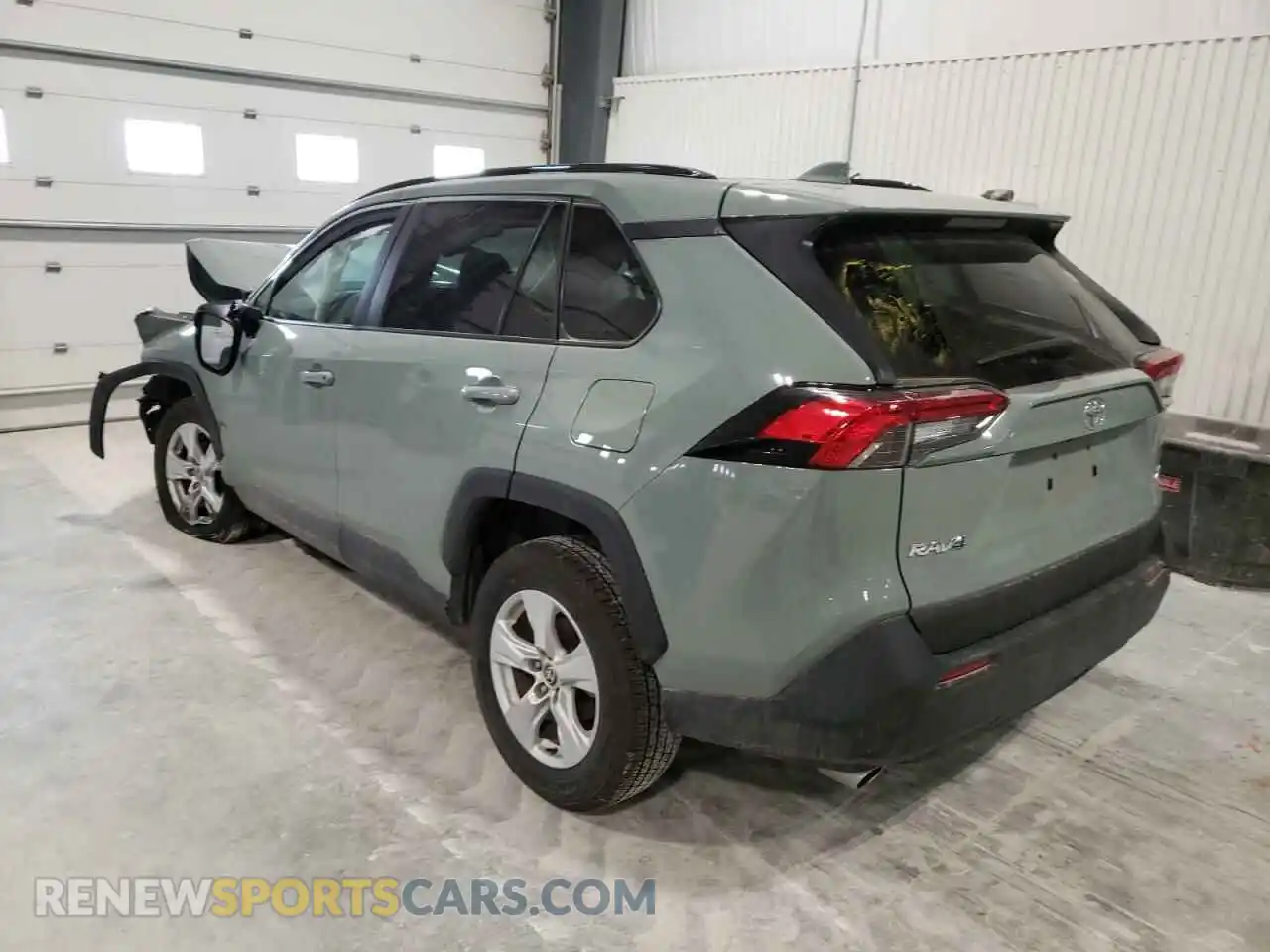 3 Photograph of a damaged car 2T3P1RFV5MW214597 TOYOTA RAV4 2021