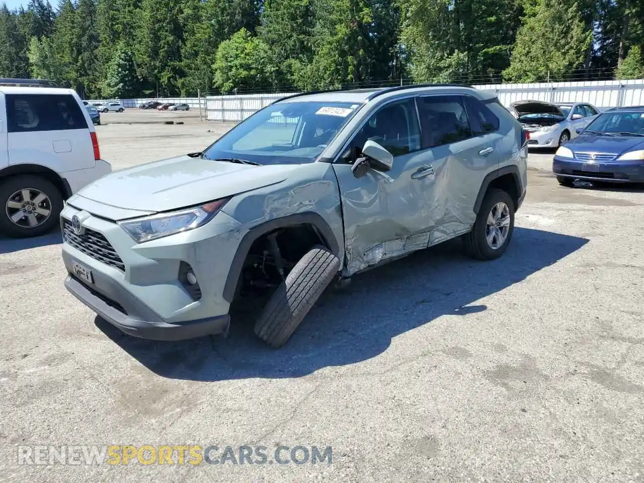 1 Photograph of a damaged car 2T3P1RFV5MW218343 TOYOTA RAV4 2021
