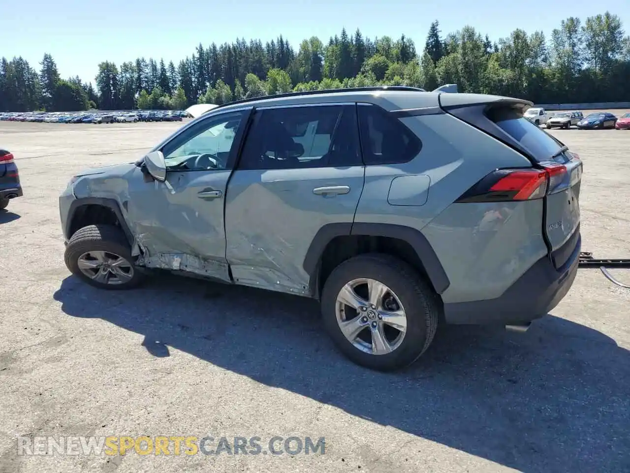 2 Photograph of a damaged car 2T3P1RFV5MW218343 TOYOTA RAV4 2021