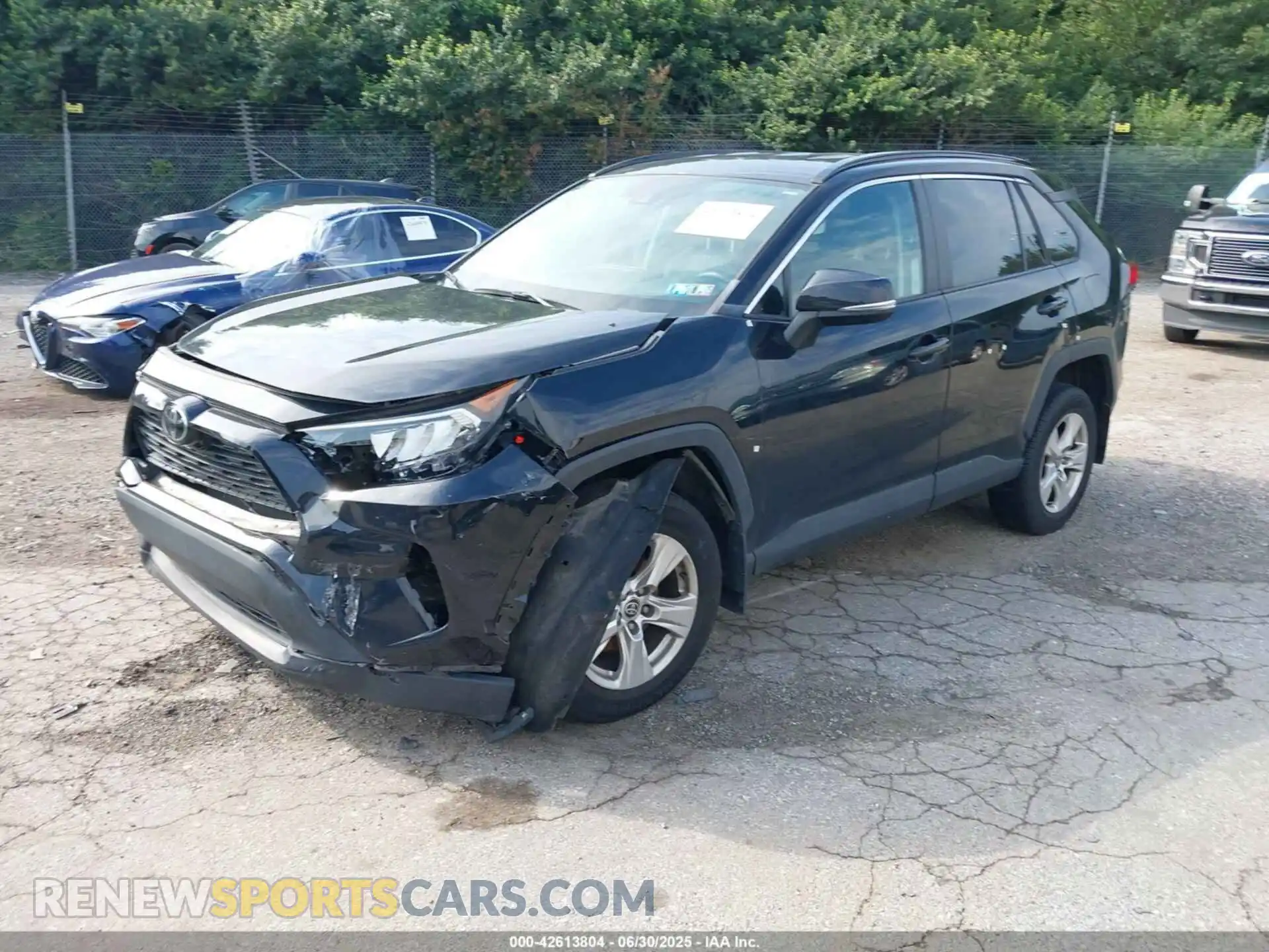 2 Photograph of a damaged car 2T3P1RFV5MW228015 TOYOTA RAV4 2021