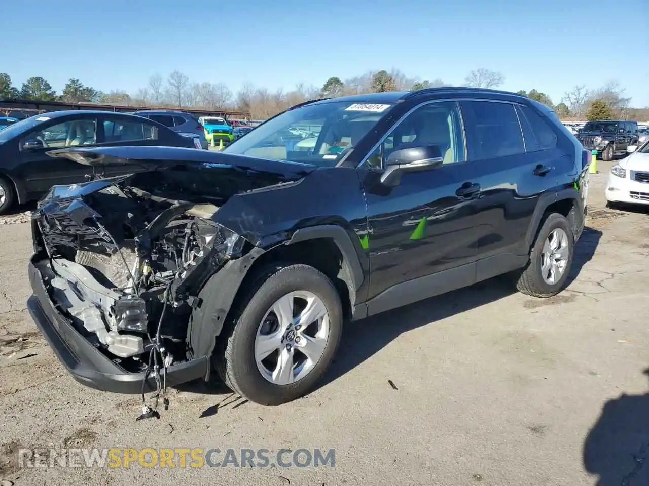 1 Photograph of a damaged car 2T3P1RFV6MC142312 TOYOTA RAV4 2021