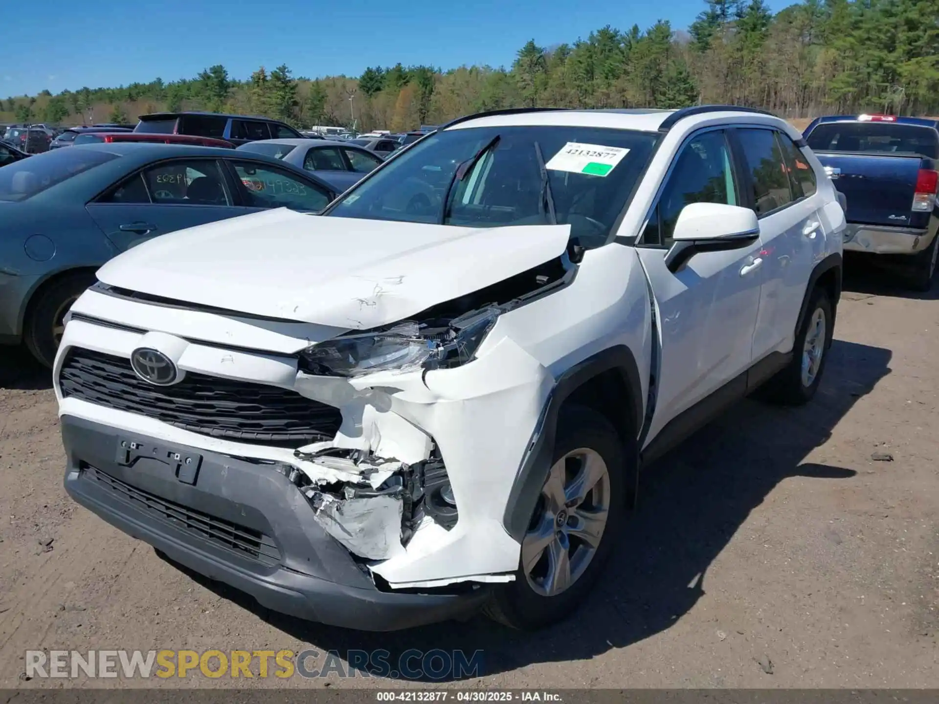 2 Photograph of a damaged car 2T3P1RFV6MC149762 TOYOTA RAV4 2021