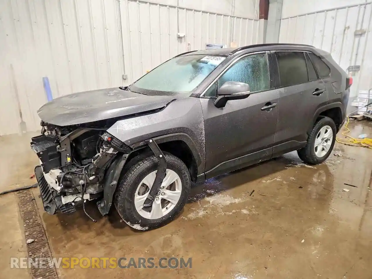1 Photograph of a damaged car 2T3P1RFV6MC158994 TOYOTA RAV4 2021