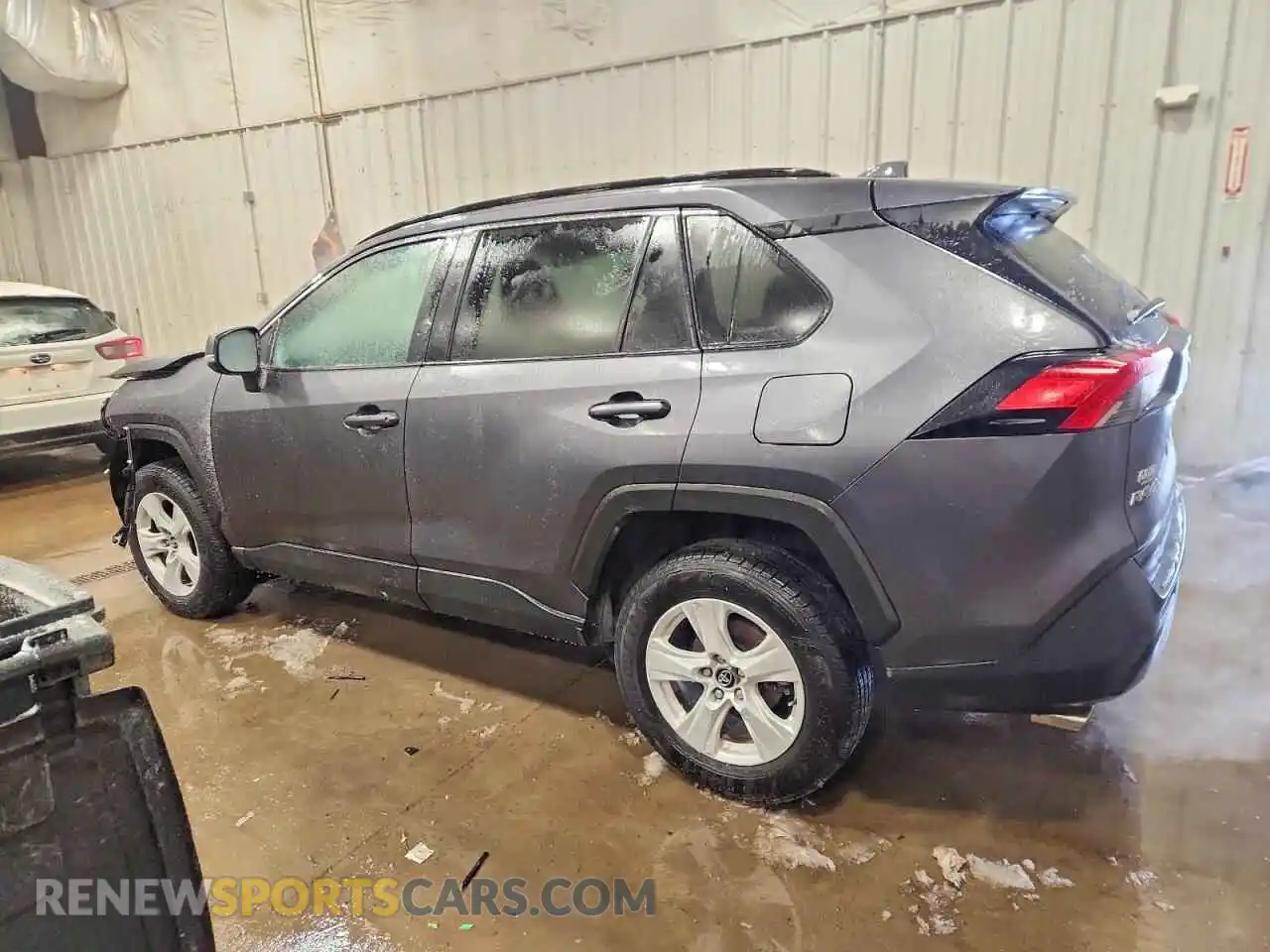 2 Photograph of a damaged car 2T3P1RFV6MC158994 TOYOTA RAV4 2021