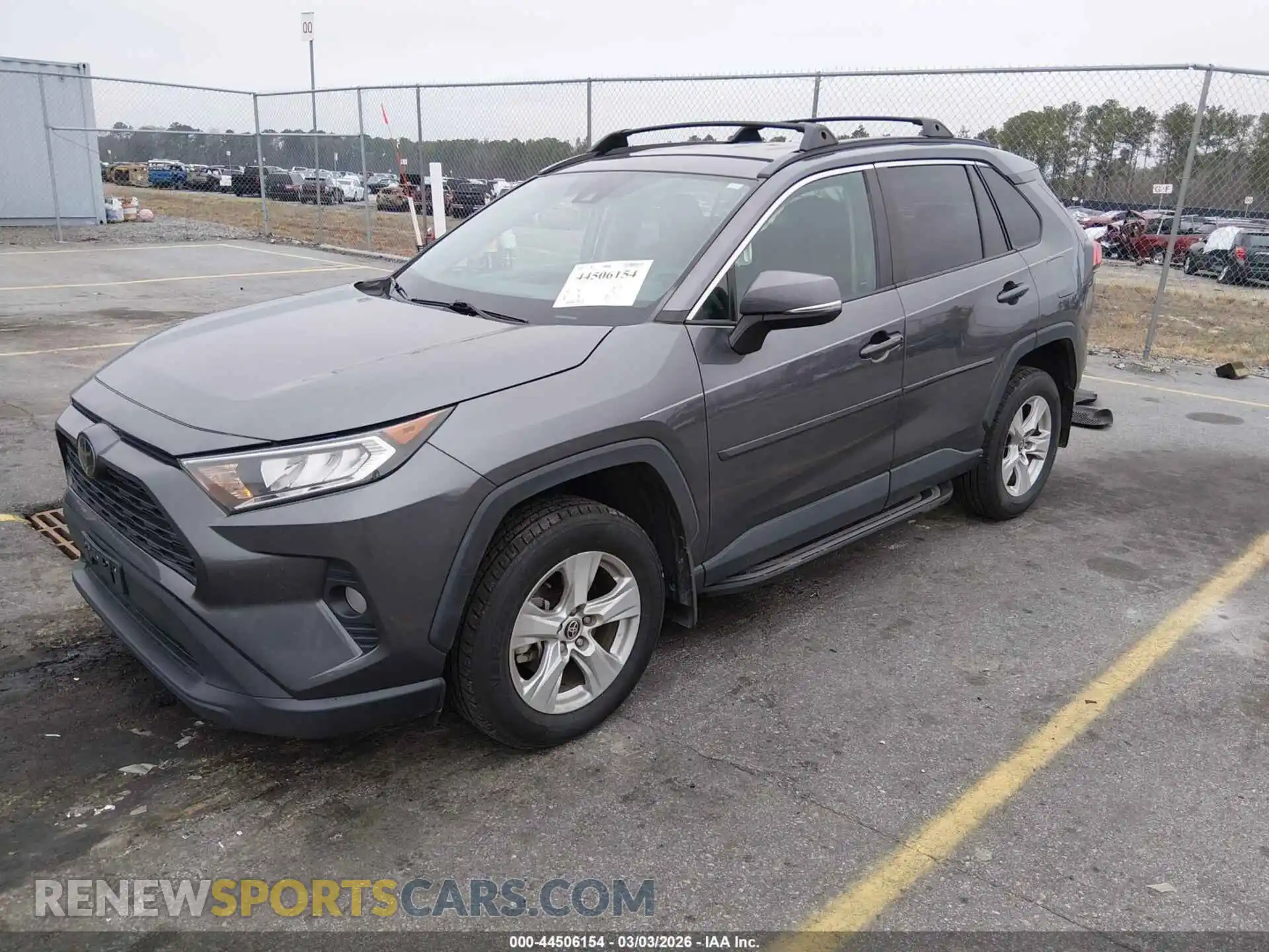 2 Photograph of a damaged car 2T3P1RFV6MC185208 TOYOTA RAV4 2021