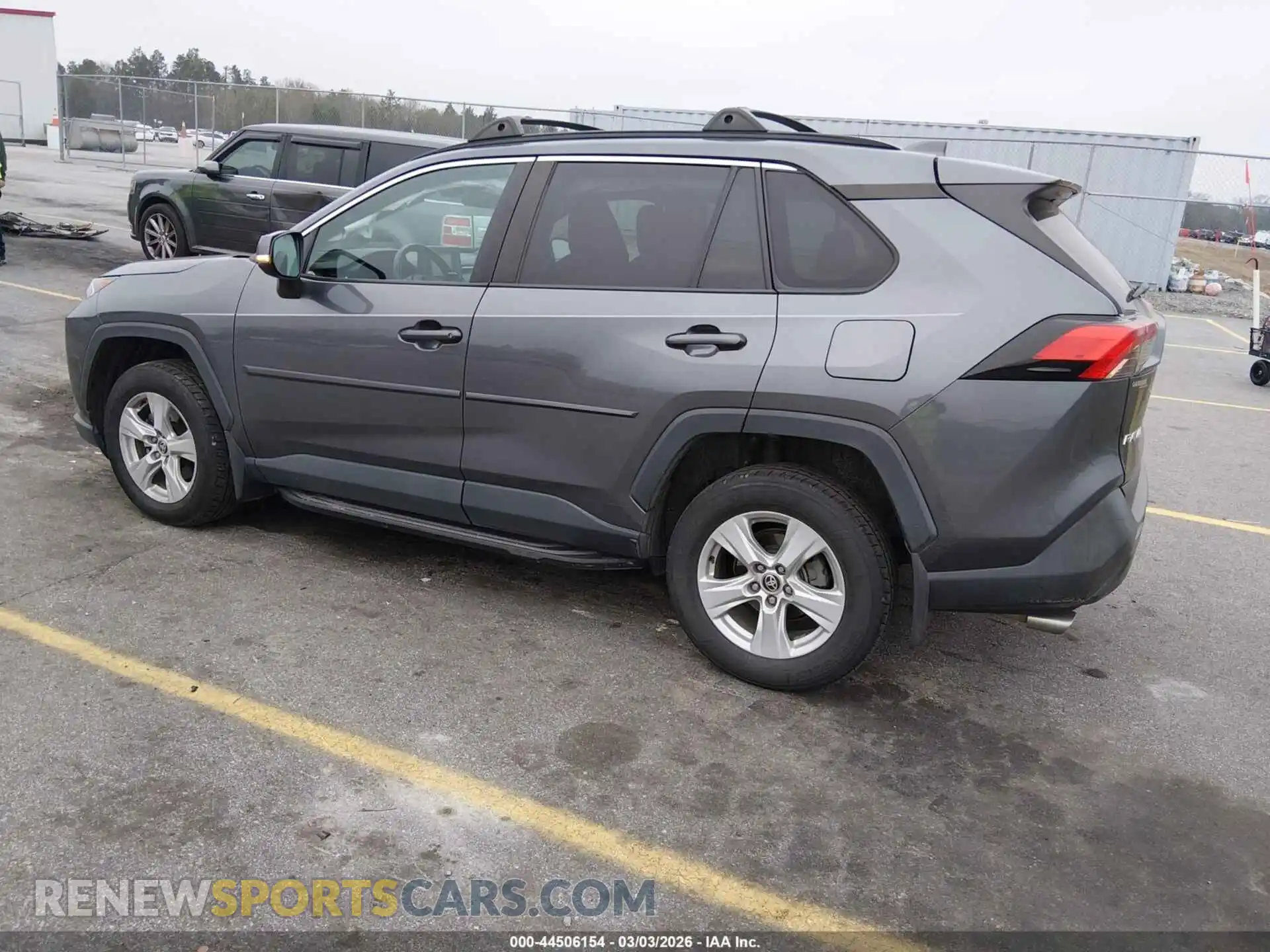 3 Photograph of a damaged car 2T3P1RFV6MC185208 TOYOTA RAV4 2021