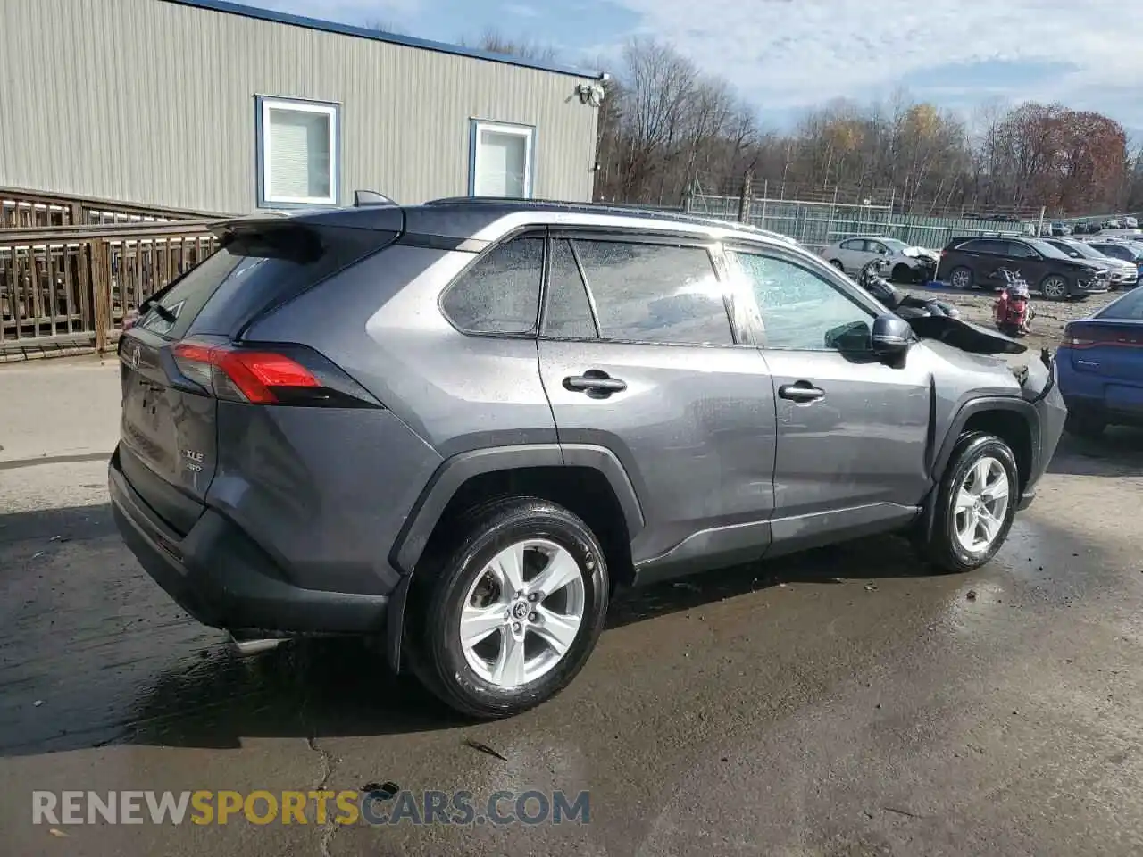 3 Photograph of a damaged car 2T3P1RFV6MC192305 TOYOTA RAV4 2021