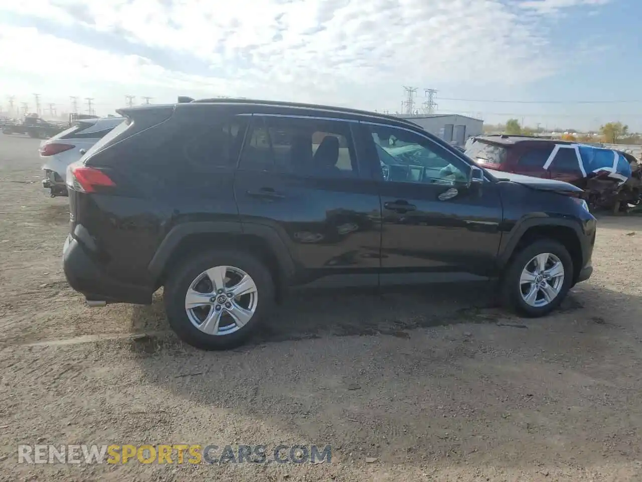 3 Photograph of a damaged car 2T3P1RFV6MC230292 TOYOTA RAV4 2021