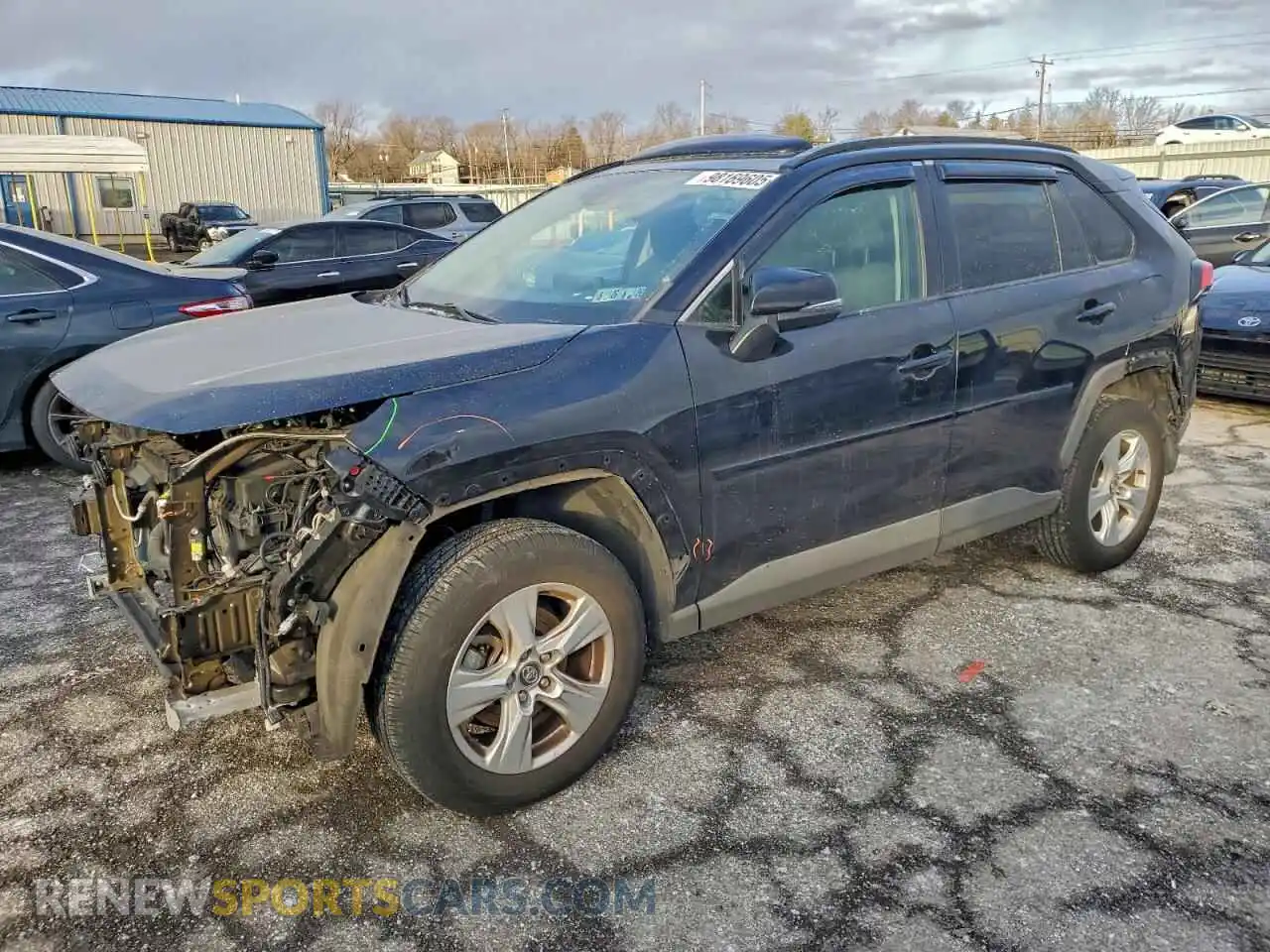 1 Photograph of a damaged car 2T3P1RFV6MW141983 TOYOTA RAV4 2021