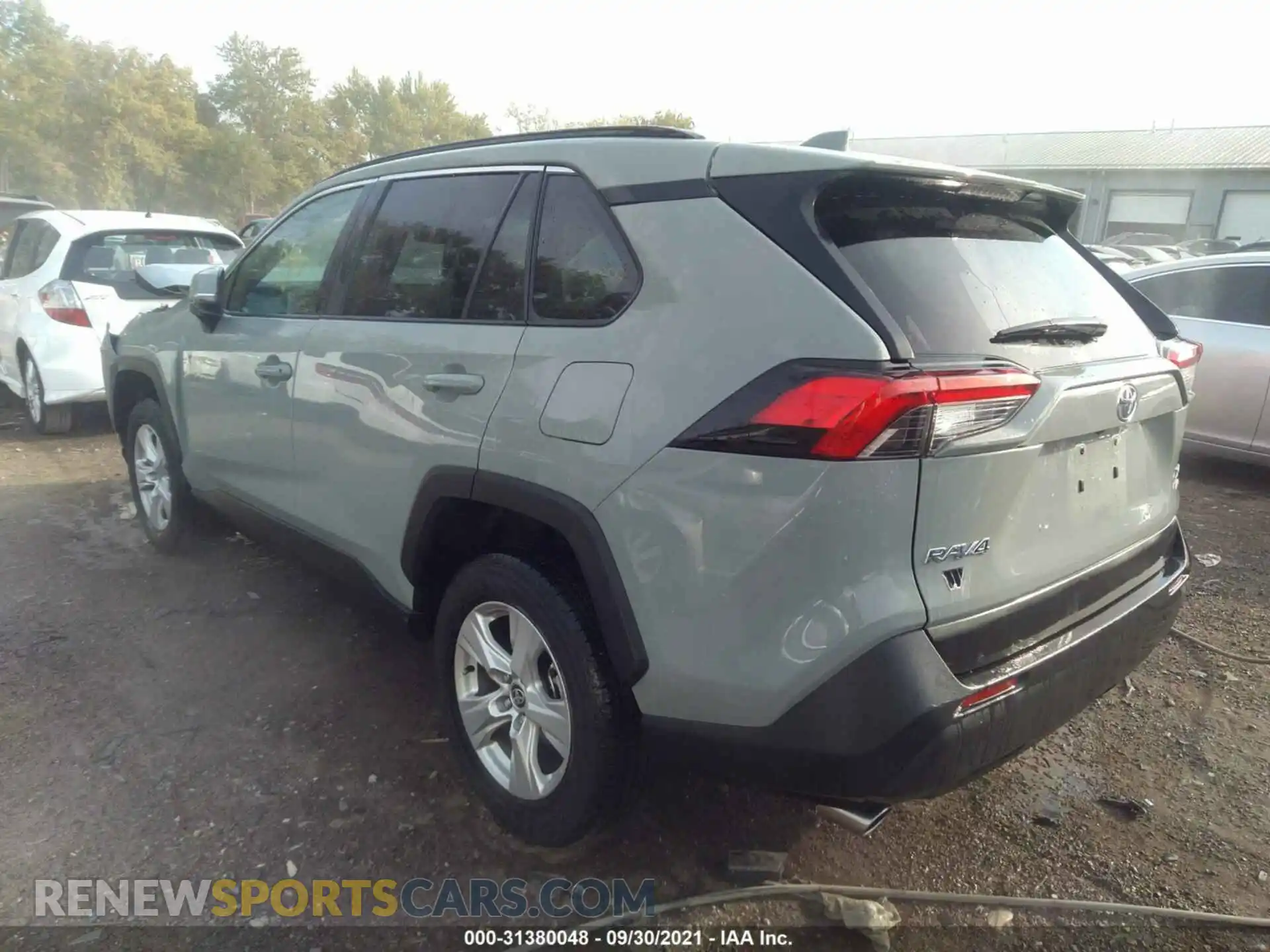 3 Фотография поврежденного автомобиля 2T3P1RFV6MW171016 TOYOTA RAV4 2021