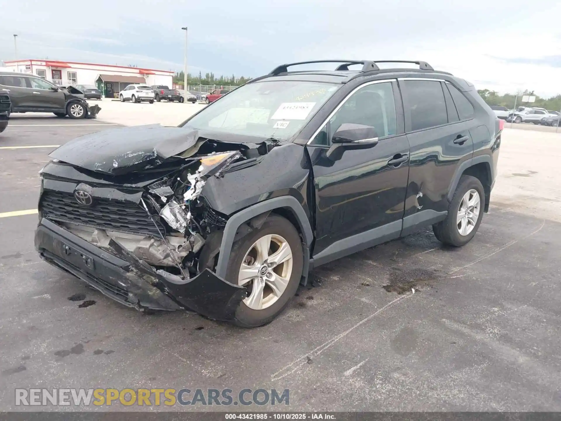 2 Photograph of a damaged car 2T3P1RFV7MC150757 TOYOTA RAV4 2021