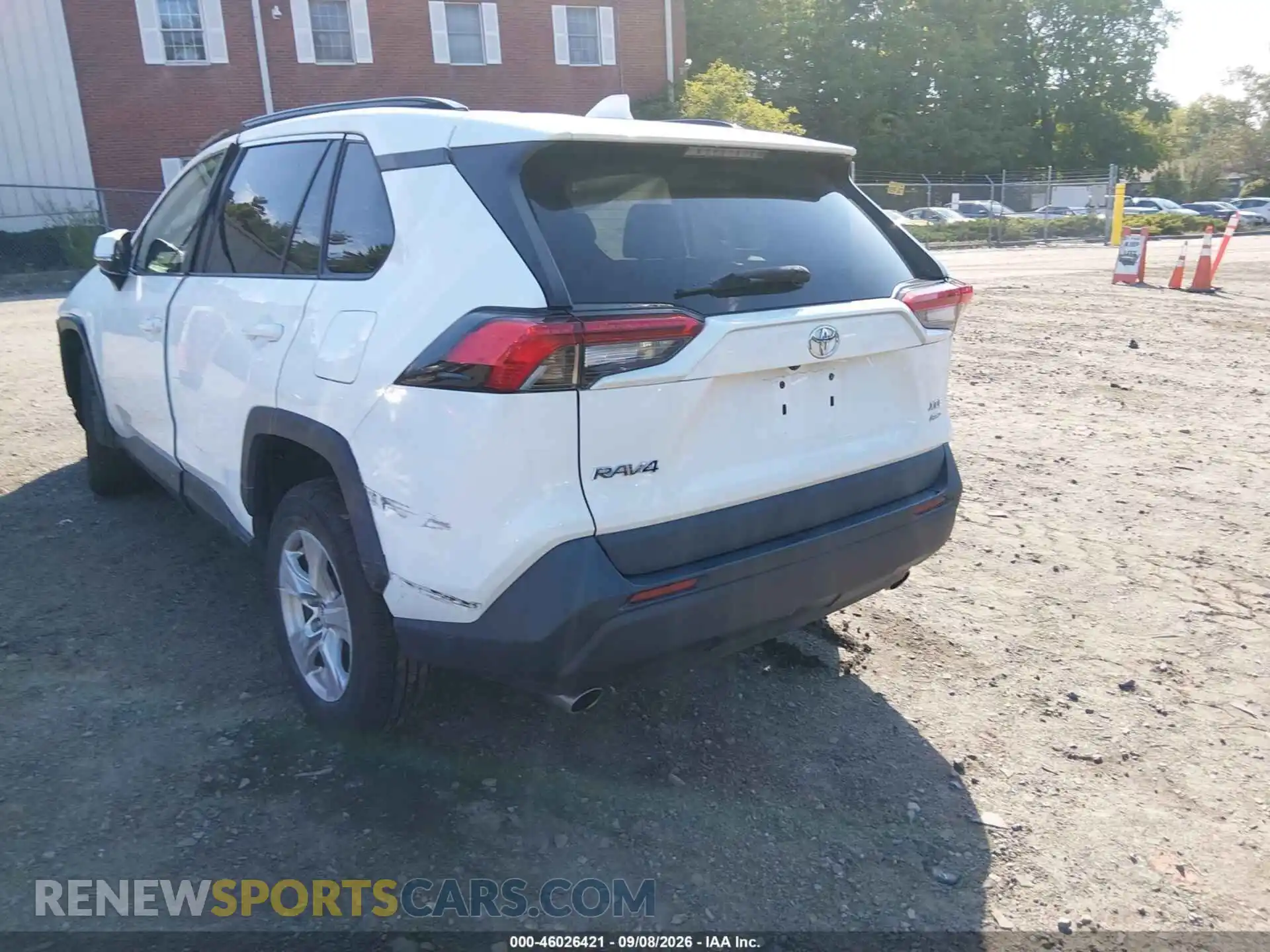 3 Photograph of a damaged car 2T3P1RFV7MC159345 TOYOTA RAV4 2021