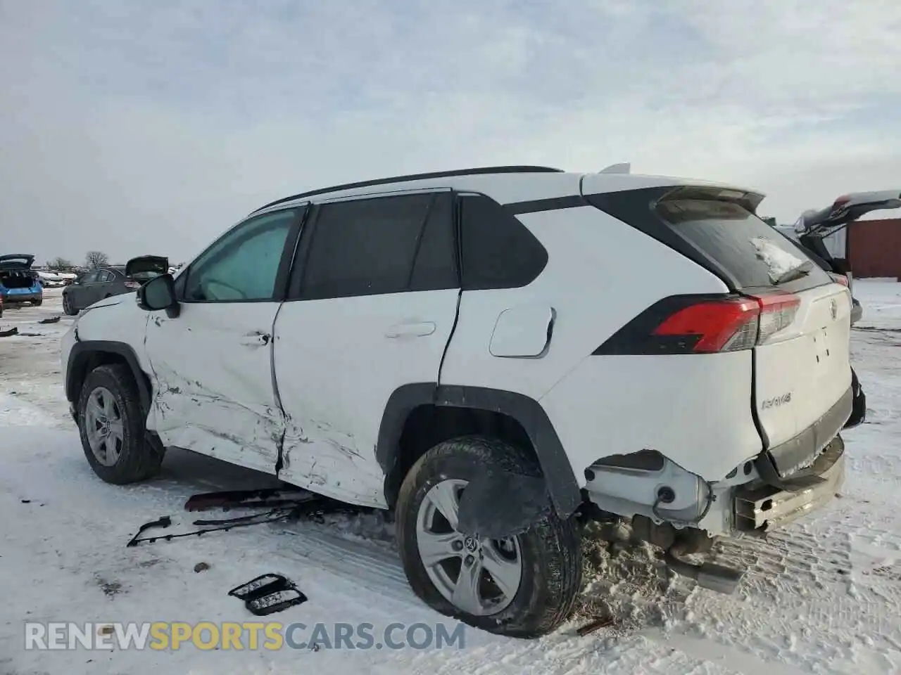 2 Photograph of a damaged car 2T3P1RFV7MC185590 TOYOTA RAV4 2021