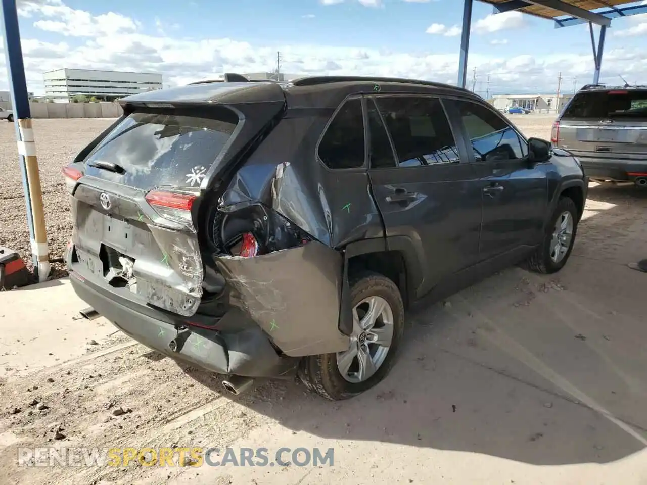 3 Photograph of a damaged car 2T3P1RFV7MC216045 TOYOTA RAV4 2021