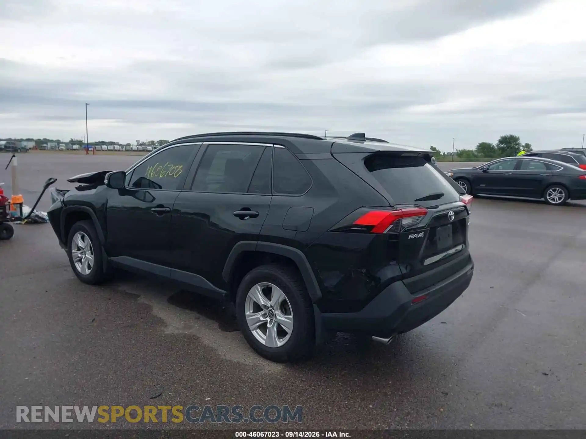 3 Фотография поврежденного автомобиля 2T3P1RFV7MC224422 TOYOTA RAV4 2021