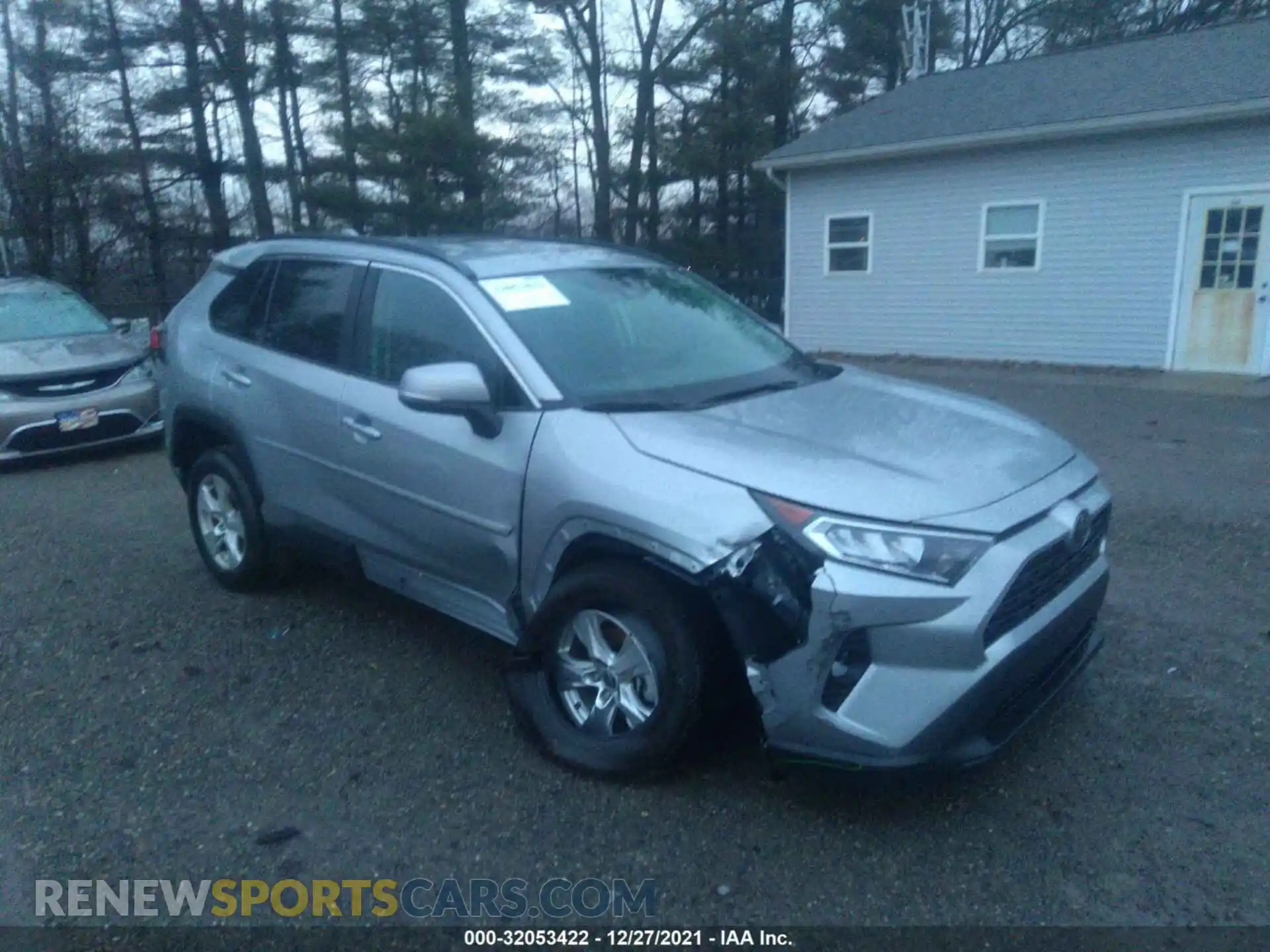 1 Photograph of a damaged car 2T3P1RFV7MC237056 TOYOTA RAV4 2021