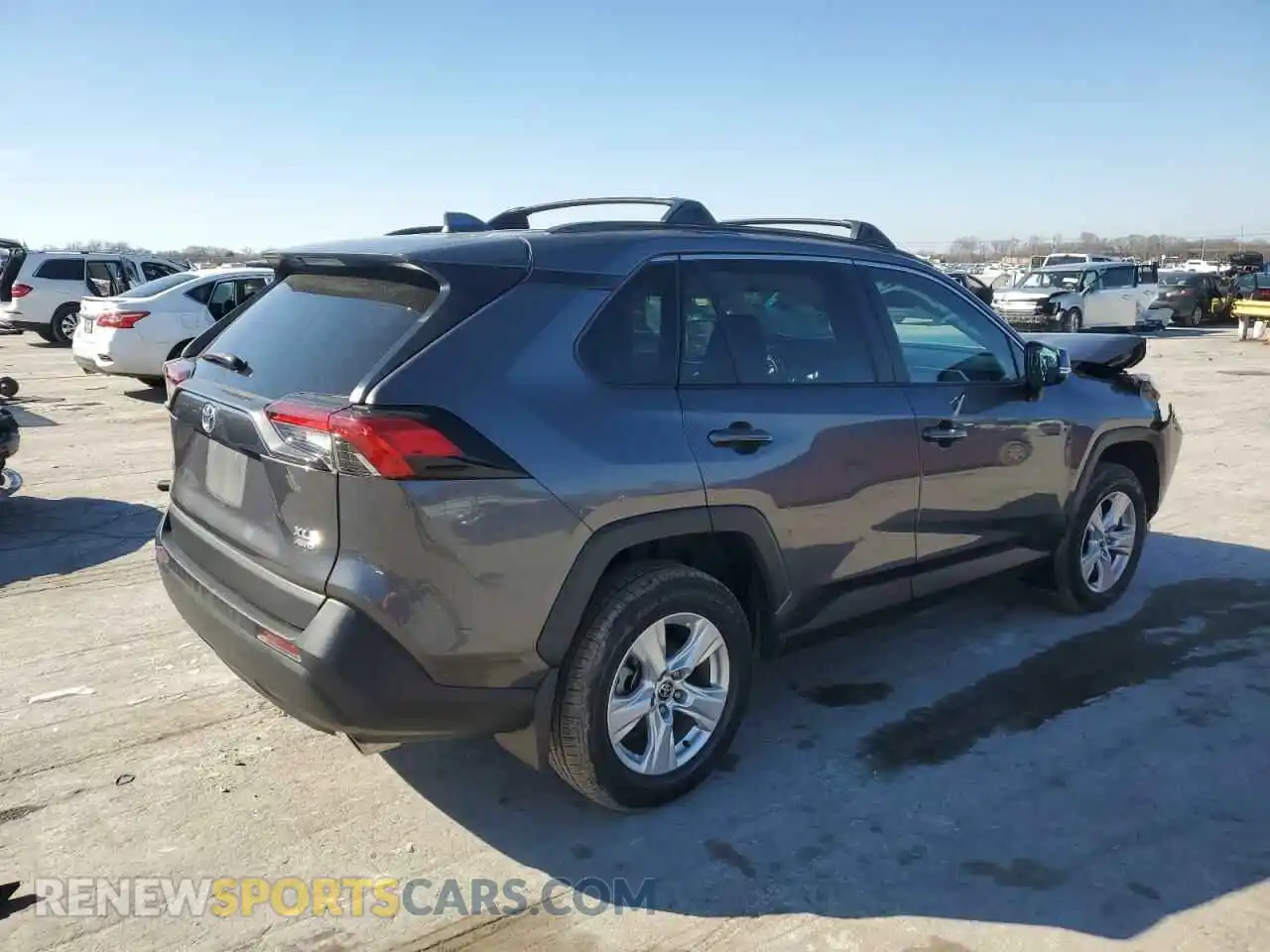3 Photograph of a damaged car 2T3P1RFV7MC247313 TOYOTA RAV4 2021