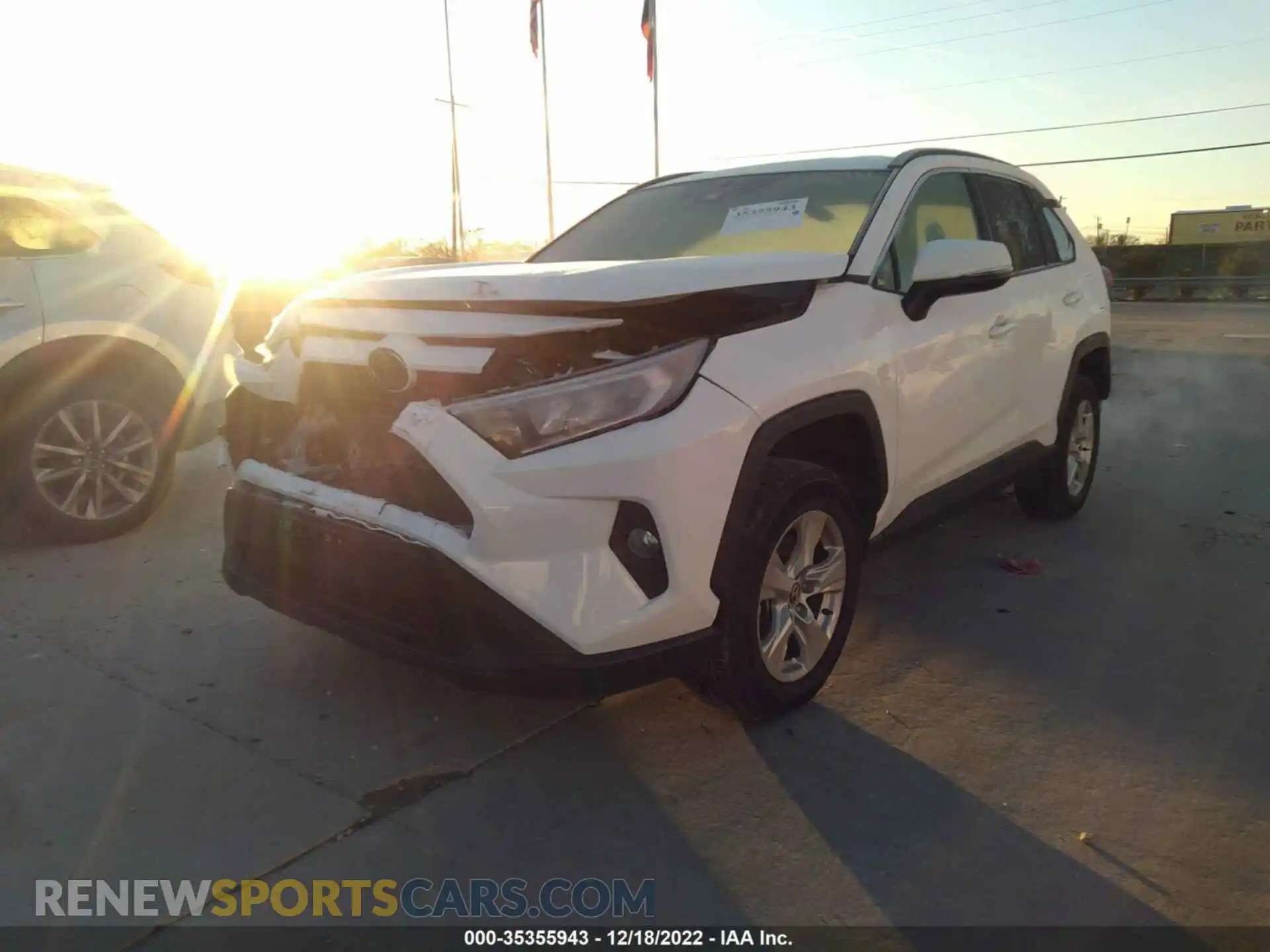2 Photograph of a damaged car 2T3P1RFV7MW161322 TOYOTA RAV4 2021